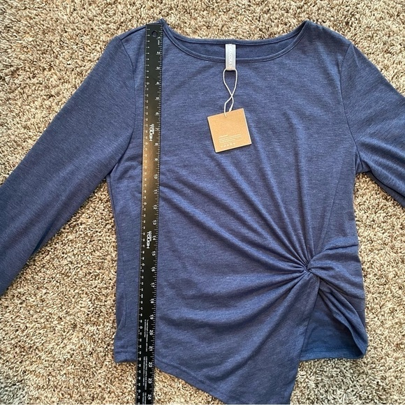 Noracora Blue Long Sleeve Side Tie Shirt Top with White Knit Sleeve Sz M - Picture 11 of 14